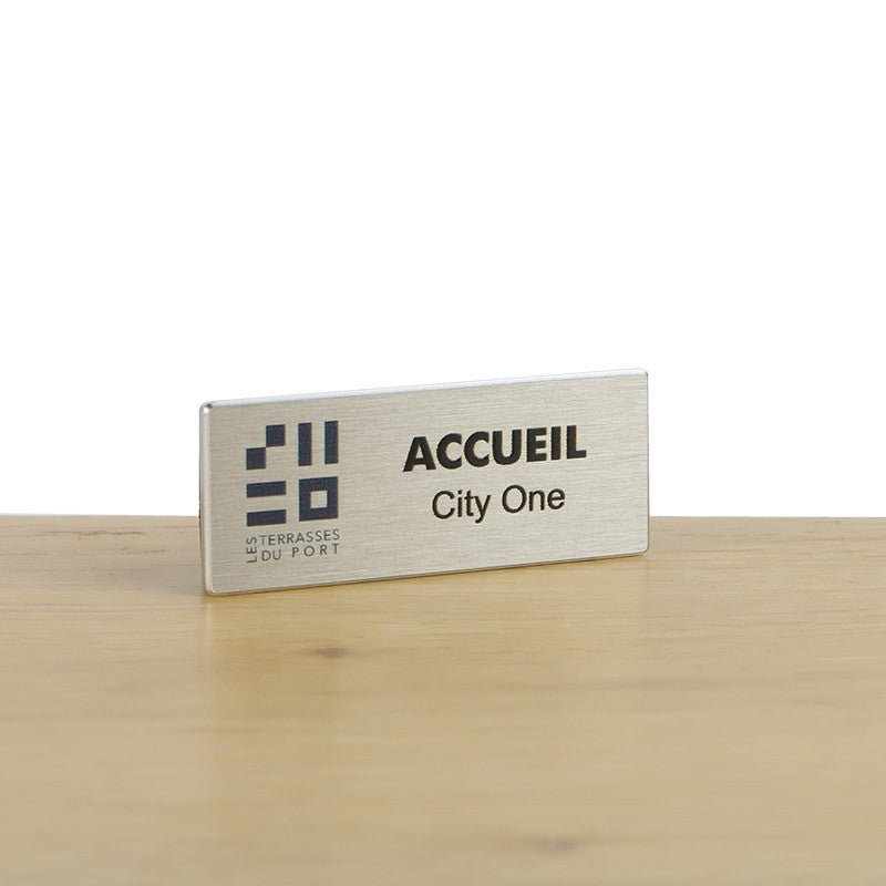 Badge Logo en Aluminium - 5 x 2 cm
