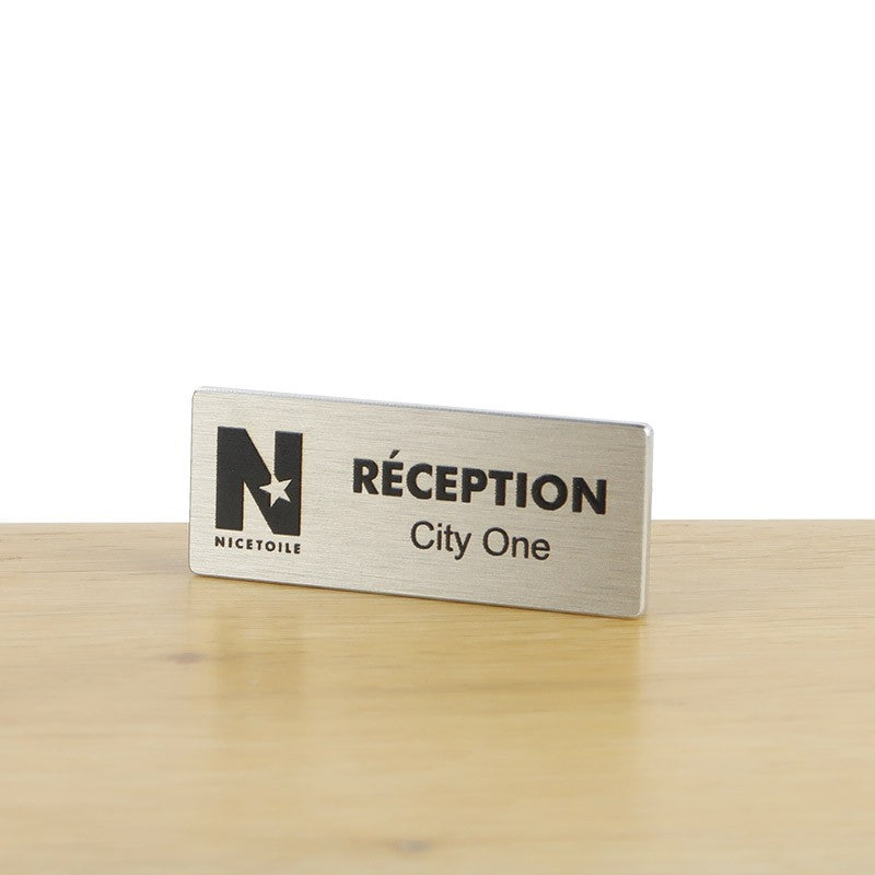 Badge Logo en Aluminium - 5 x 2 cm
