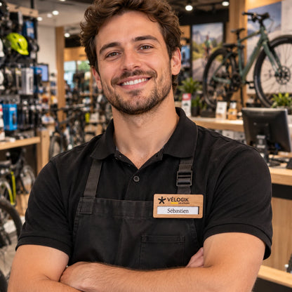 Badge nominatif en bois économique