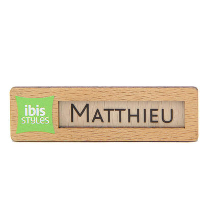 Badge Nominatif ECOBOIS 70 x 20 mm en Bois de Hêtre - Léger et Réutilisable