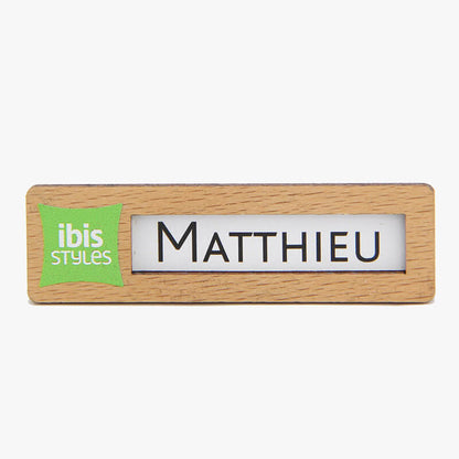 Badge Nominatif ECOBOIS 70 x 20 mm en Bois de Hêtre - Léger et Réutilisable