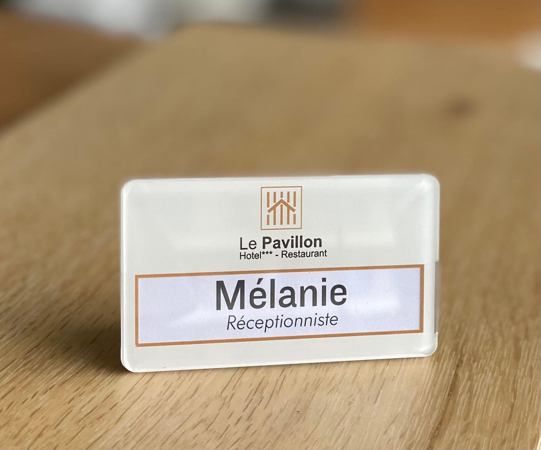 Badges personnalisés | Badges imprimés personnalisés avec votre logo Badges personnalisés | Badges imprimés personnalisés avec votre logo